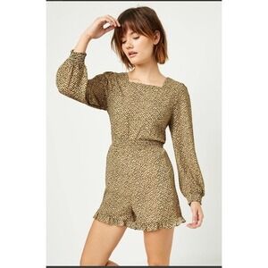 Hayden Los Angeles Romper Small Dotted Woven Print‎ Smock Waist Square Neck